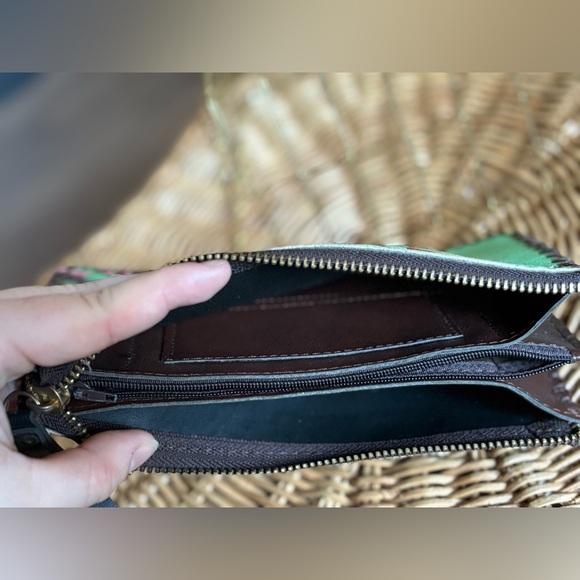 TEAL LEATHER WALLET w/t BIRDS - Picture 3 of 4